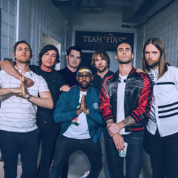 Tour - Maroon 5